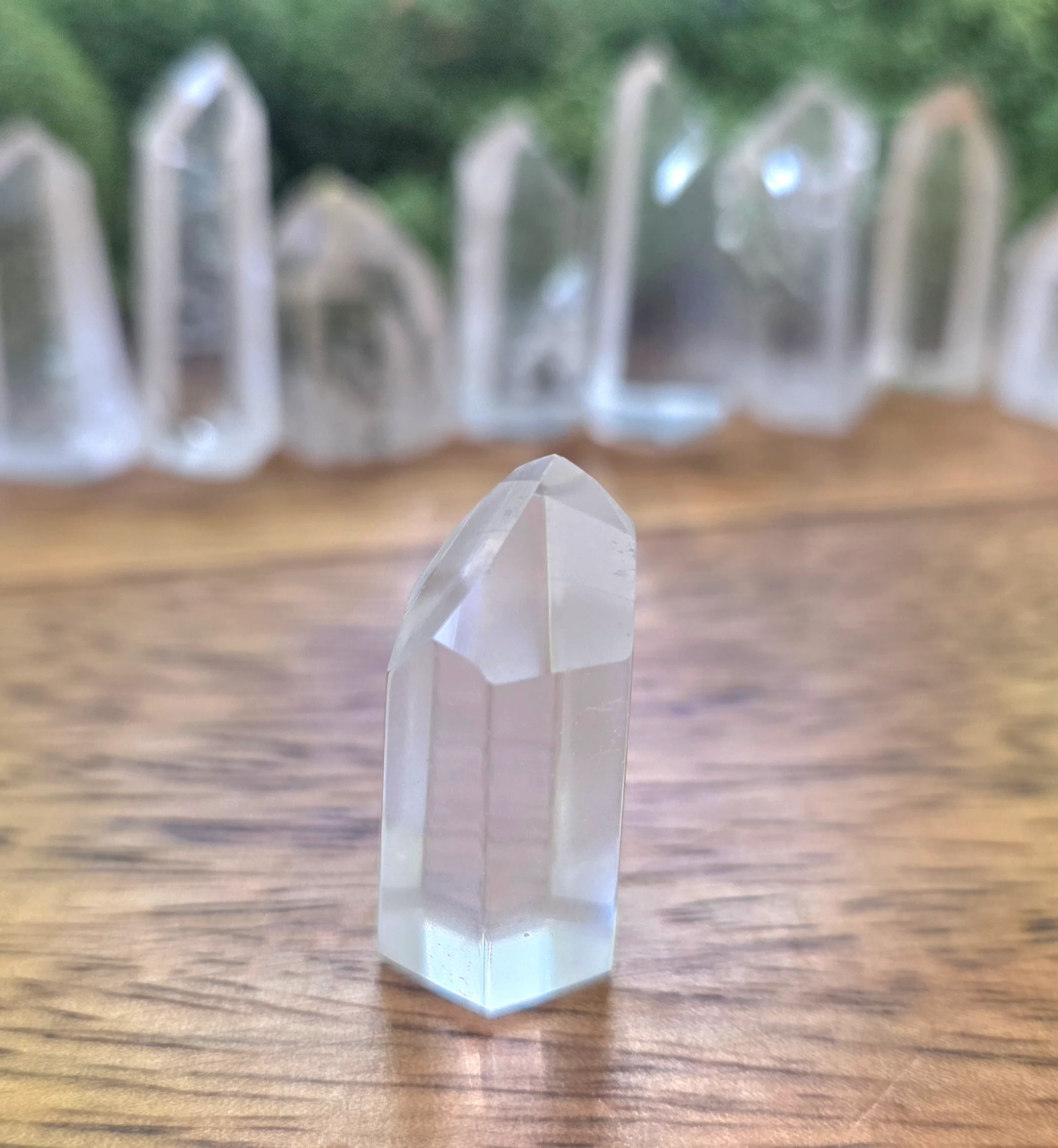 Clear Quartz Towers (Grade A to Exquisite) - Size A - Image 7
